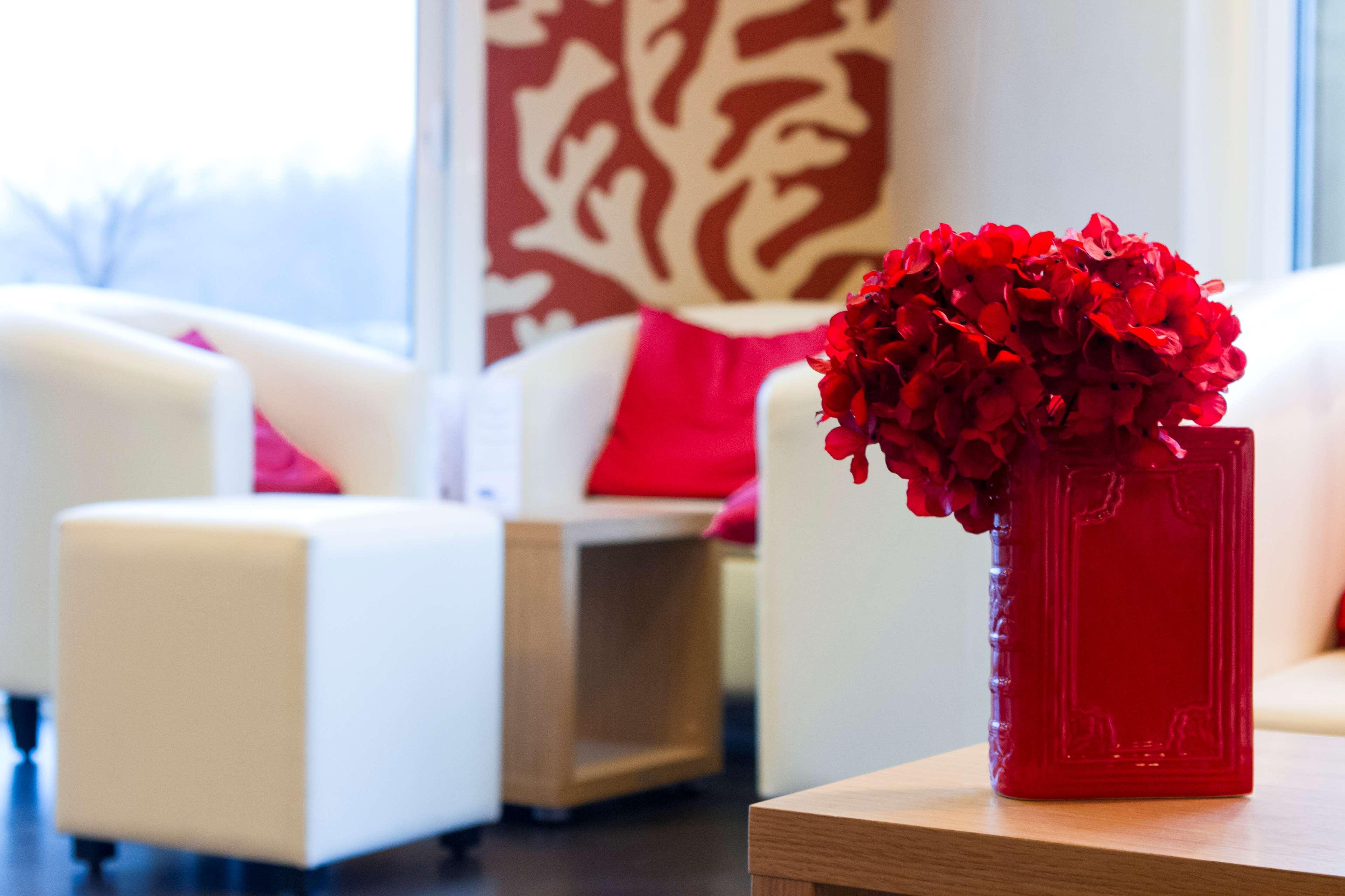 Best Western Bourgoin Jallieu Eksteriør bilde
