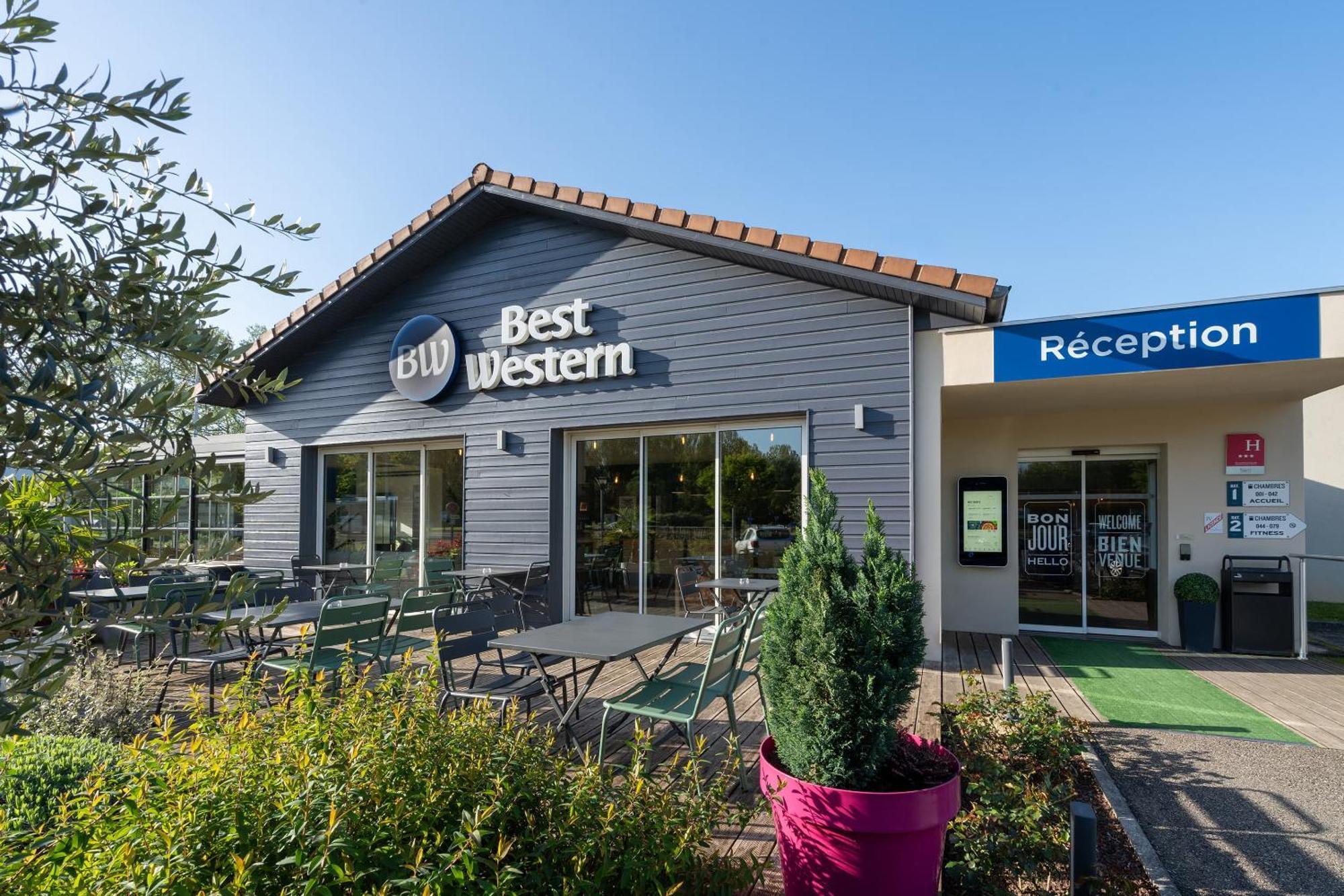 Best Western Bourgoin Jallieu Eksteriør bilde